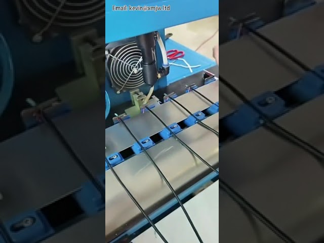 Koaksiaalialumiinifolion mylar-ydinlangan eristyskuorintakone polyesterikalvolle korkean lämpötilan eristetylle kaapelille
