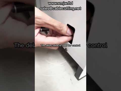 operation video of the non-adjustable knife pneumatic wire stripping machine